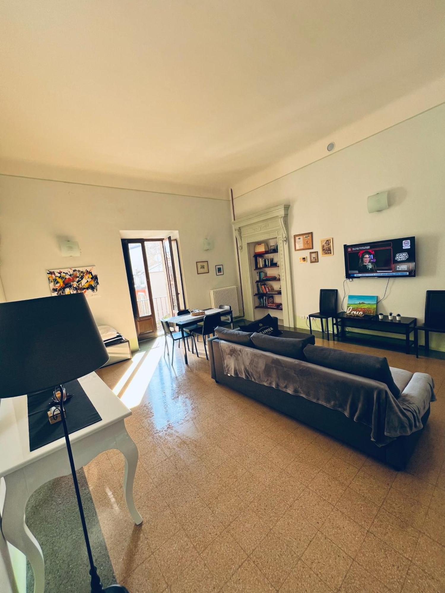 Regina D'Aragona Casa Vacanze ซุลโมนา ภายนอก รูปภาพ